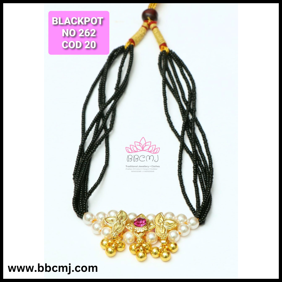 Moti belpan Mangalsutra set