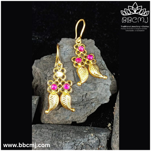 Silver Falguni earrings with gold coated